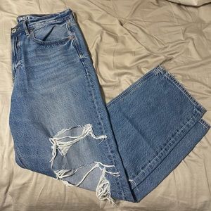 American eagle 80s mom jeans
